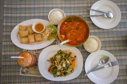 Ontdek de smaakvolle wereld van een Thais restaurant in Haarlem